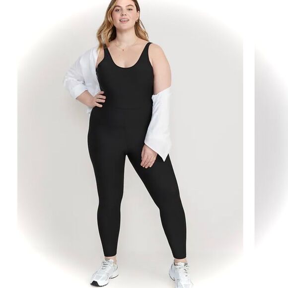 Old Navy Jumpsuit             Sleeveless Powersoft Jumpsuit - Picture 2 of 7